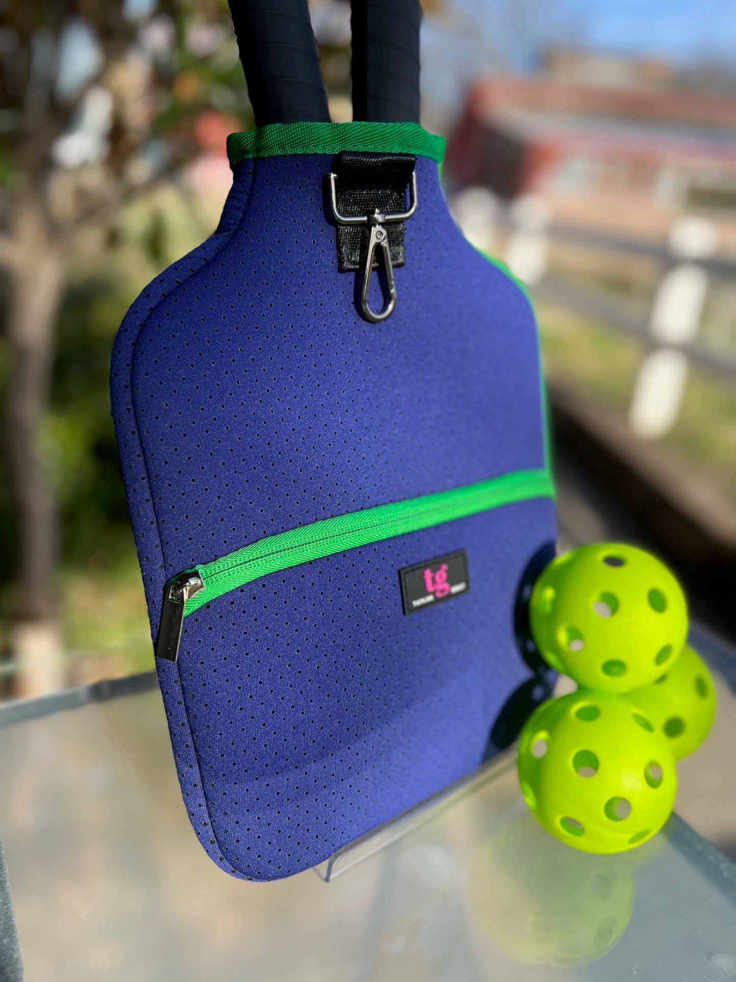 The Lynne Pickleball Paddle Cover